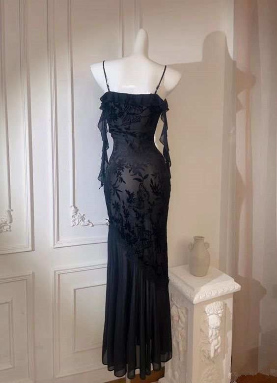 Sexy Black Lace Appliques Spaghetti Straps Mermaid Party Dress Long Prom Dresses to Impress ,WGP1550