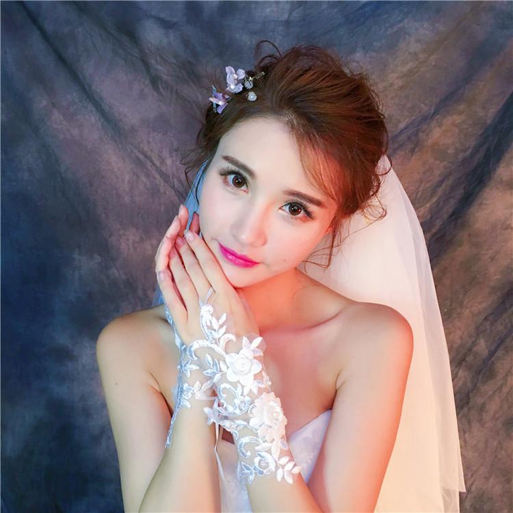 Short Fingerless Handmade Flower Peals Wedding Bridal Gloves, TYP0634